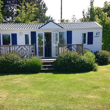 Le Walric אתר קמפינג